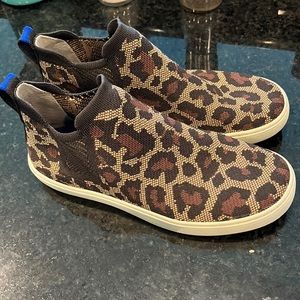 Rothy’s The Chelsea Boot - wildcat- W 8.5 EUC